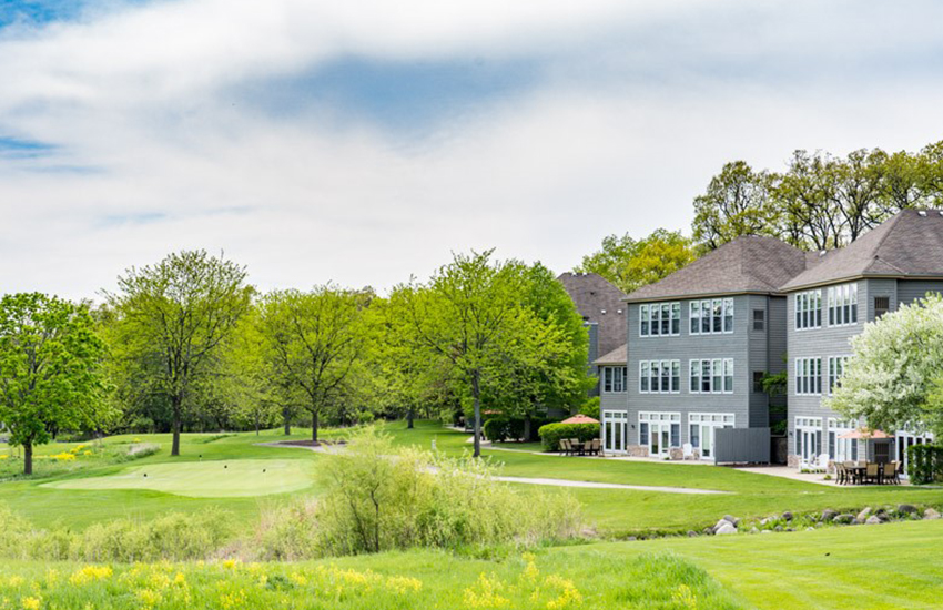 Where to stay when visiting Geneva National Resort