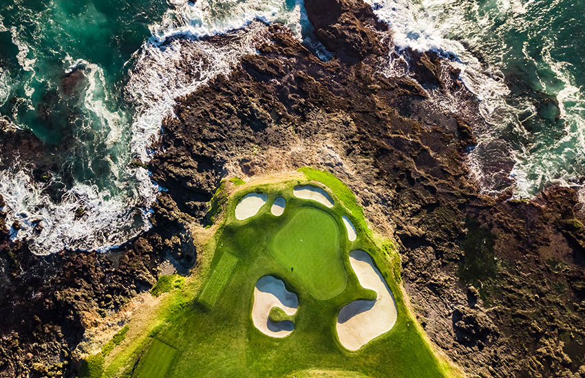 The top scariest golf holes in the world