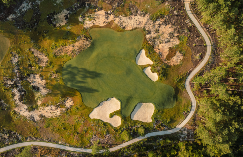 best tom doak golf courses