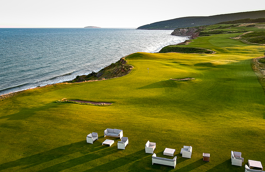 Cliffs Couches