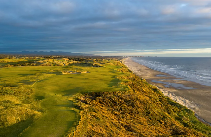 Links style golf course